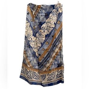 [SOLD] Italy Vintage Scarf 11.5 x 62 inches